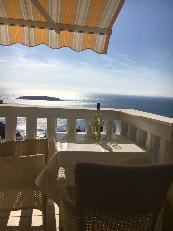 Villa Lovric Primošten Buitenkant foto