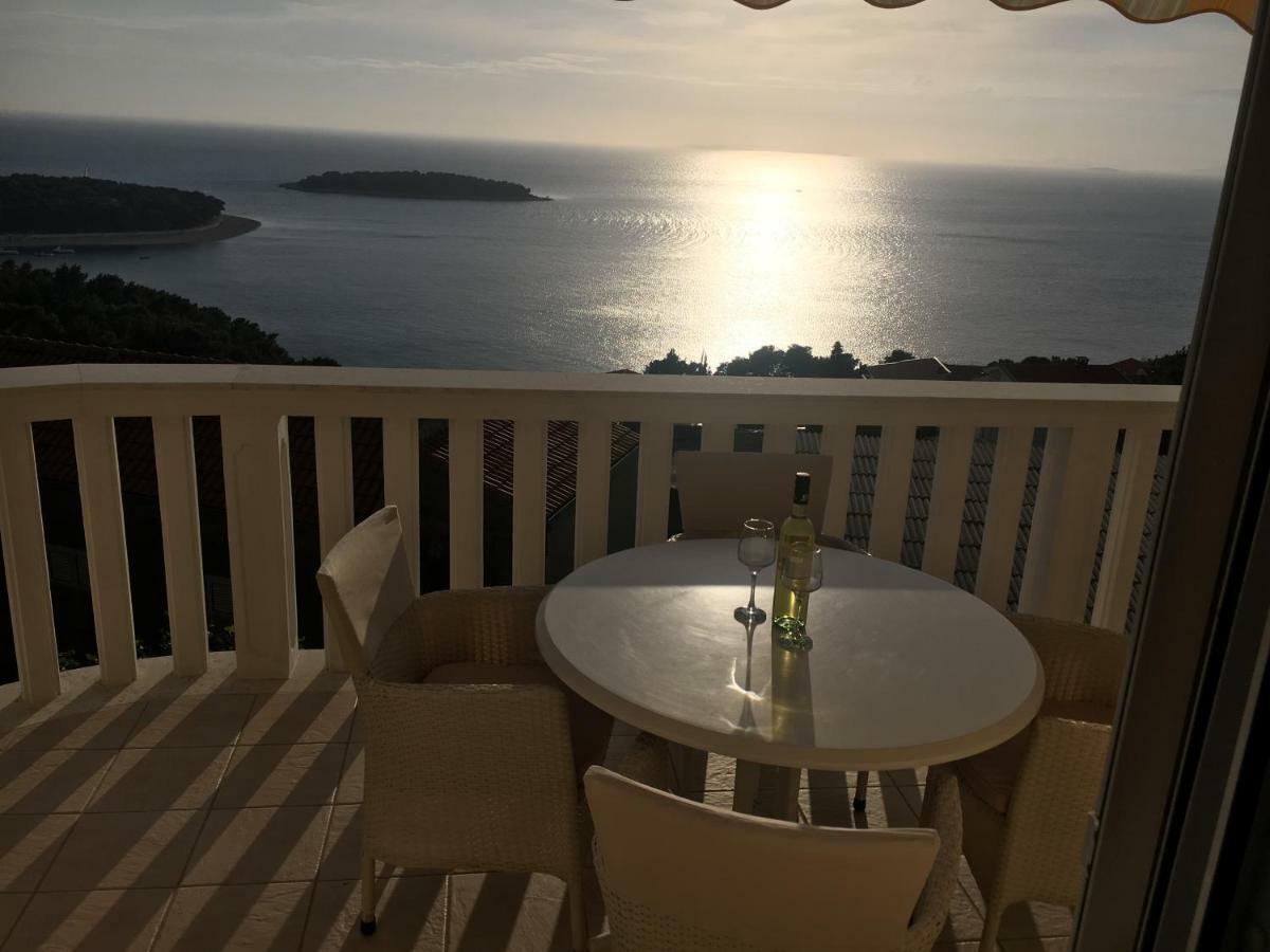 Villa Lovric Primošten Buitenkant foto